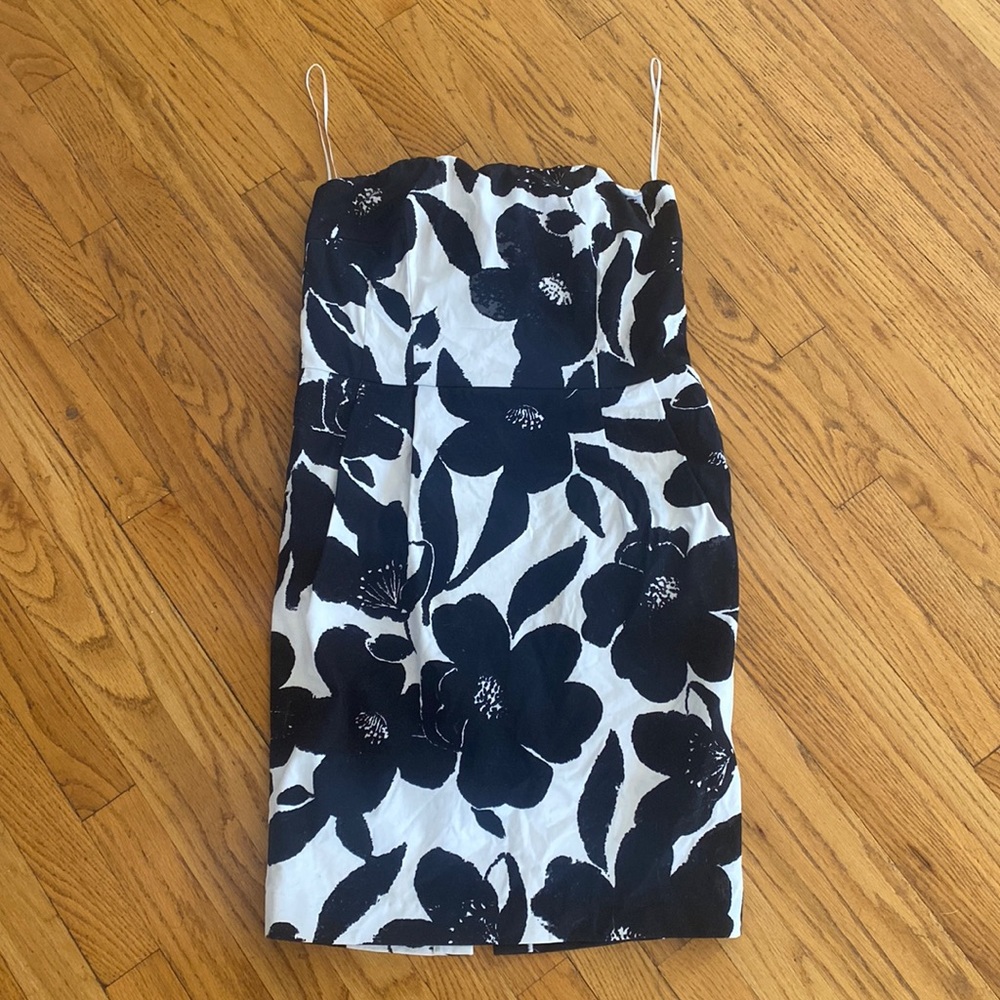 Express Strapless Flower Dress in Size 12
